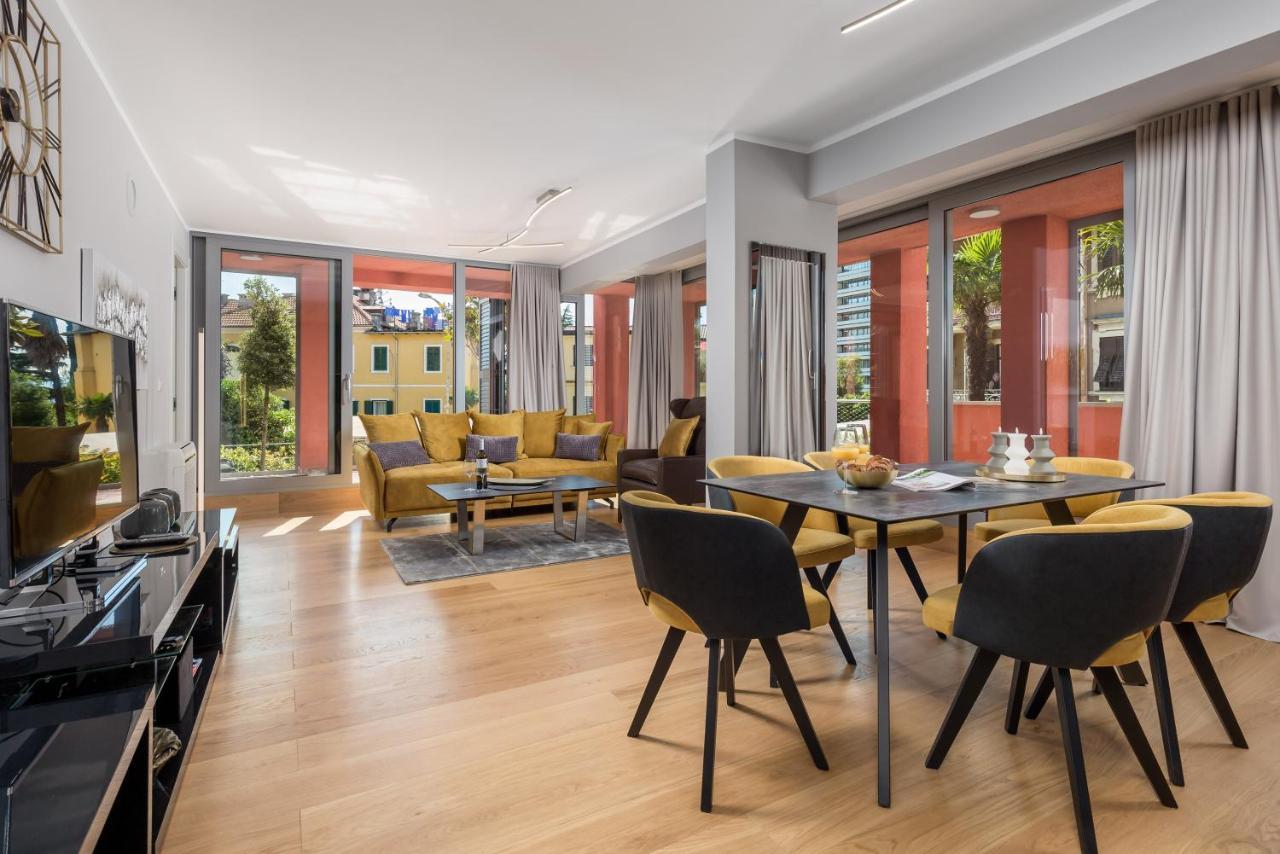 Luxury City Center Apartment -50M To The Sea Opatija Bagian luar foto